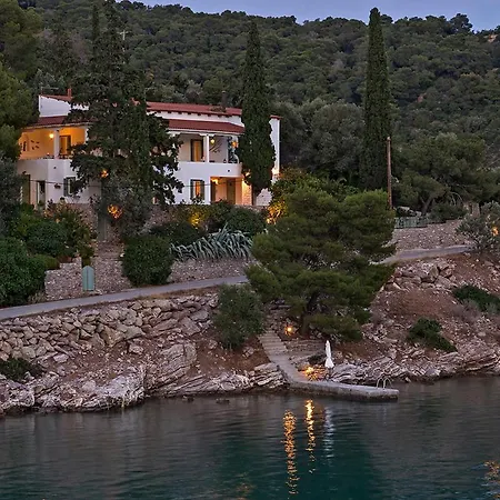 Unique Villa On The Island Of Poros Poros Town Exterior photo