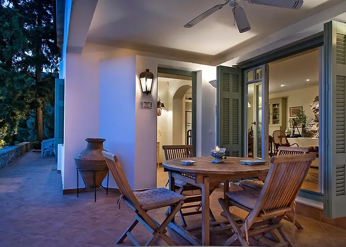 Unique Villa On The Island Of Poros