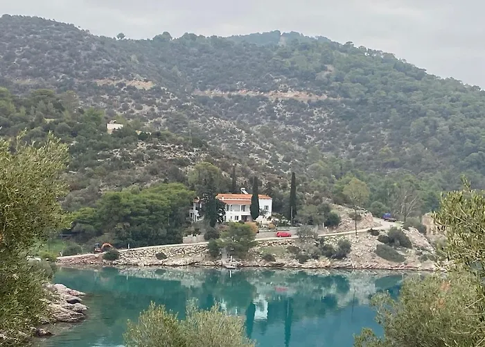 Unique Villa On The Island Of Poros