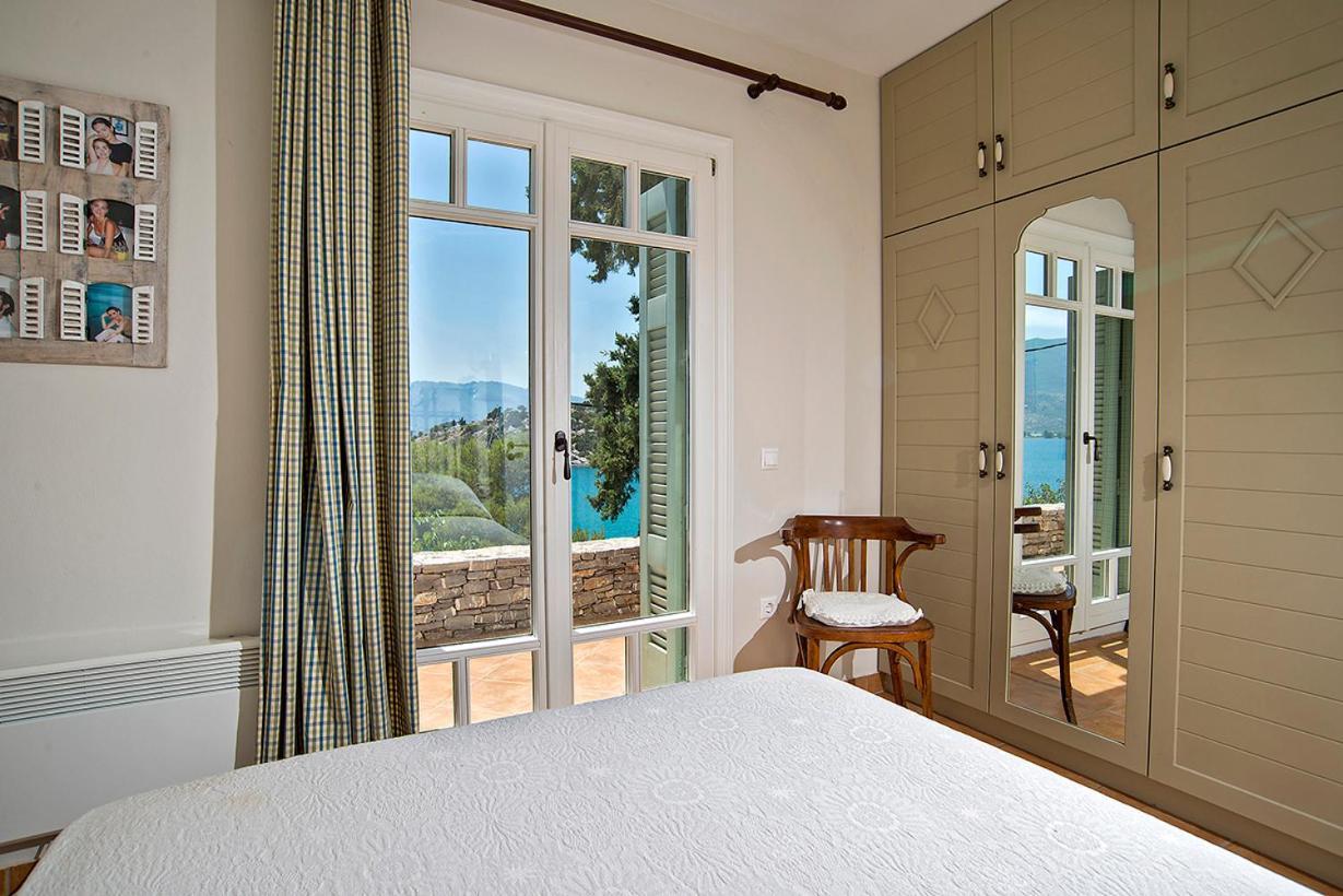 Holiday home Unique On The Island Of Poros *