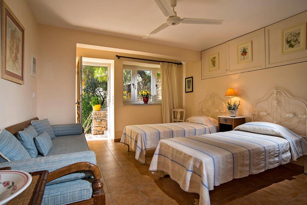 Unique On The Island Of Poros Holiday home
